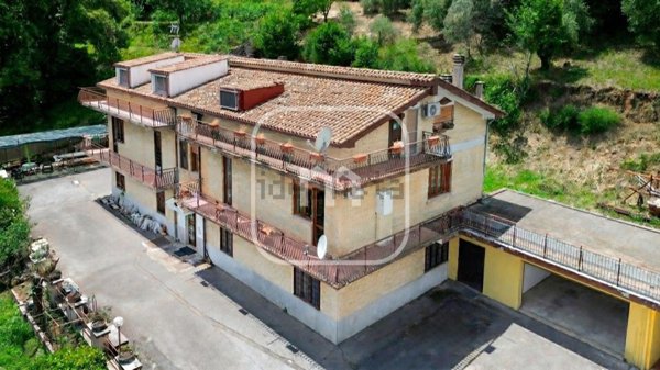 appartamento in vendita a Rocca Priora in zona Colle di Fuori