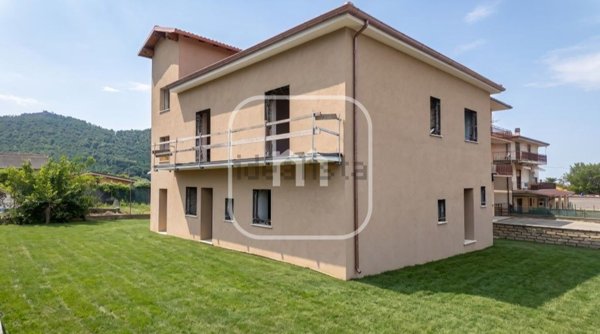 casa indipendente in vendita a Rocca Priora
