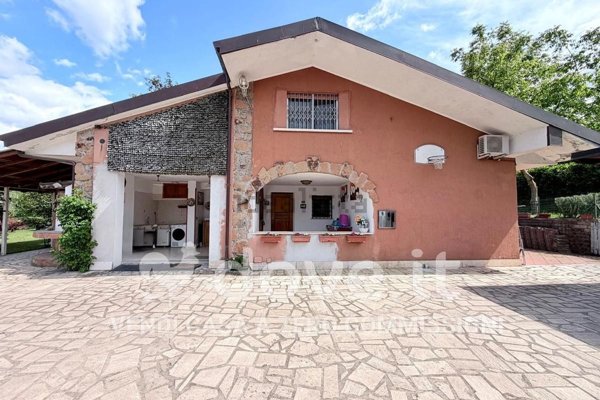 casa indipendente in vendita a Rocca Priora