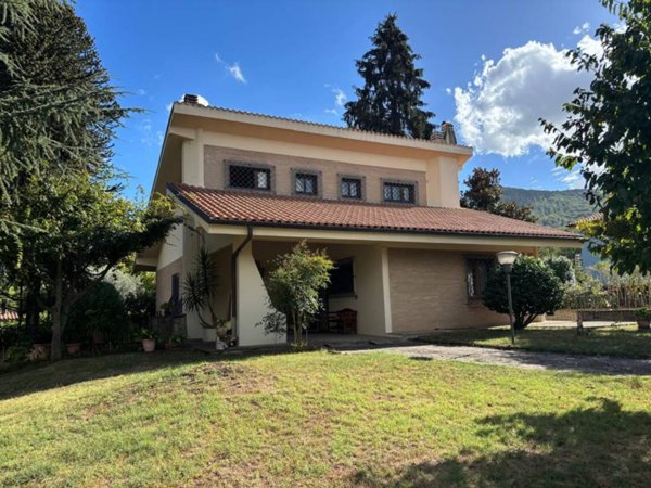 casa indipendente in vendita a Rocca Priora