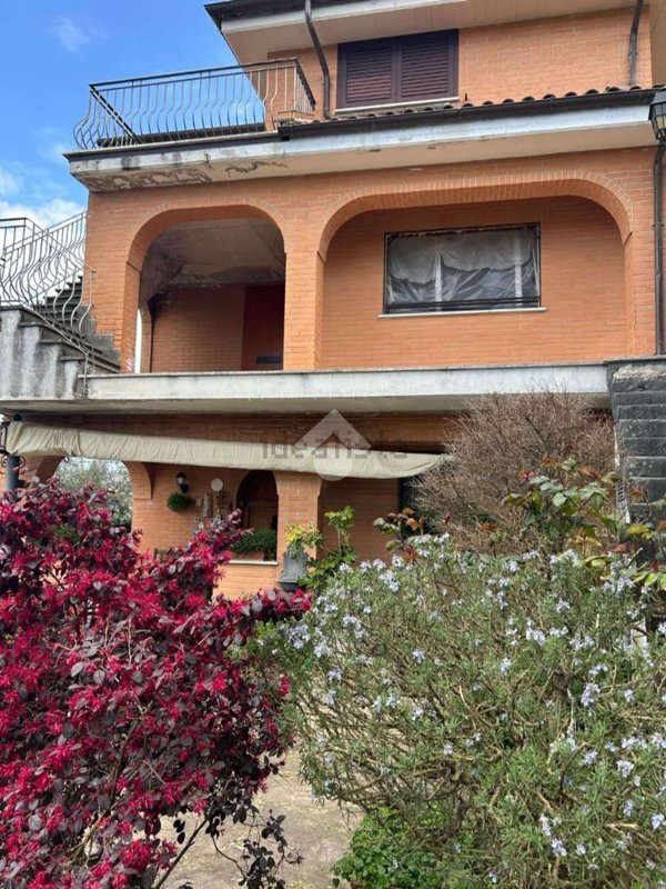 appartamento in vendita a Rocca Santo Stefano