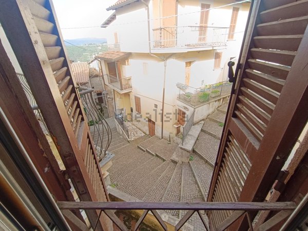 appartamento in vendita a Roiate