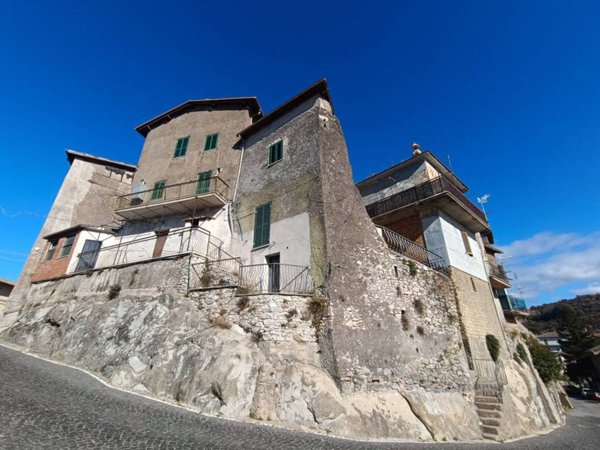 appartamento in vendita a Roiate