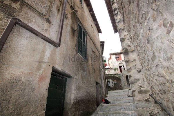 appartamento in vendita a Roiate