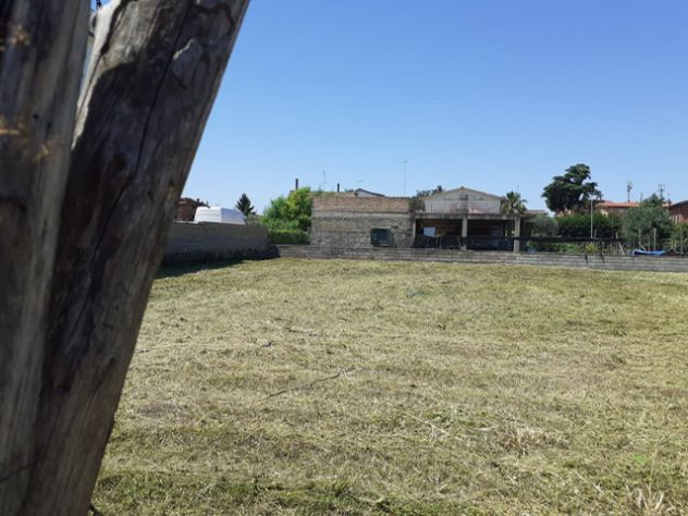 terreno agricolo in vendita a Roma in zona Giardini di Corcolle