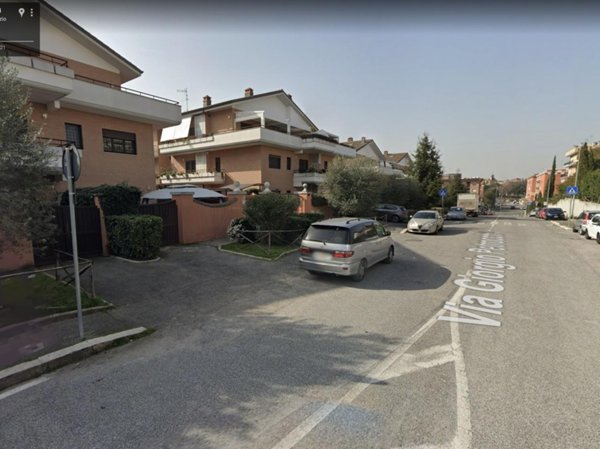 appartamento in vendita a Roma in zona Cinquina