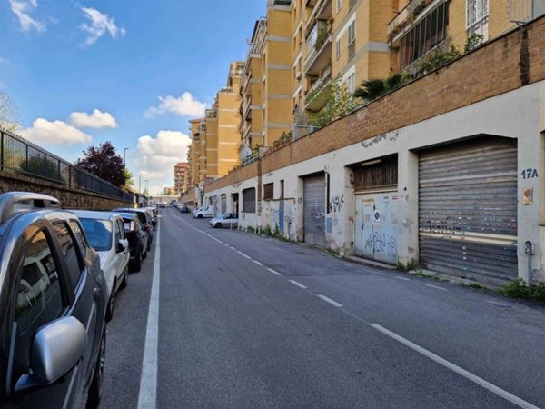 monolocale in vendita a Roma in zona Portuense