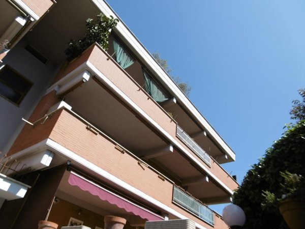 casa indipendente in vendita a Roma