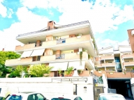appartamento in vendita a Roma in zona Ottavia
