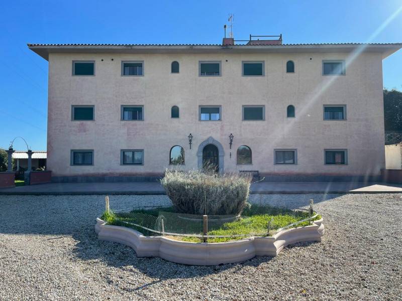casa indipendente in vendita a Roma in zona Castel di Leva