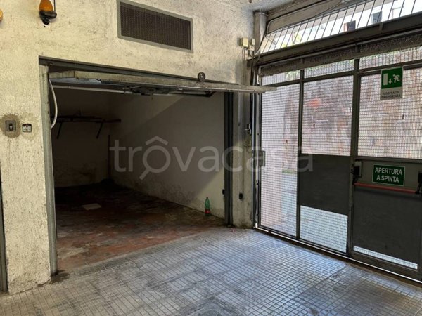 casa indipendente in vendita a Roma in zona Corviale