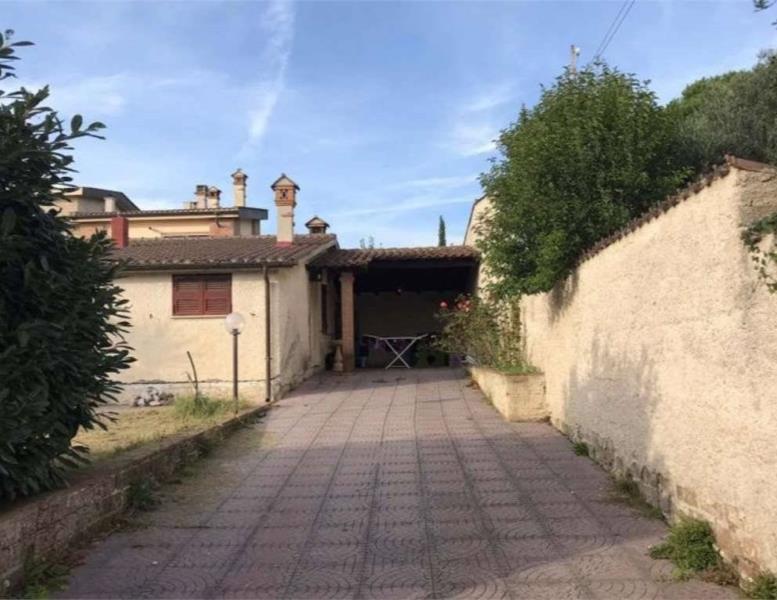 casa indipendente in vendita a Roma in zona Tragliatella