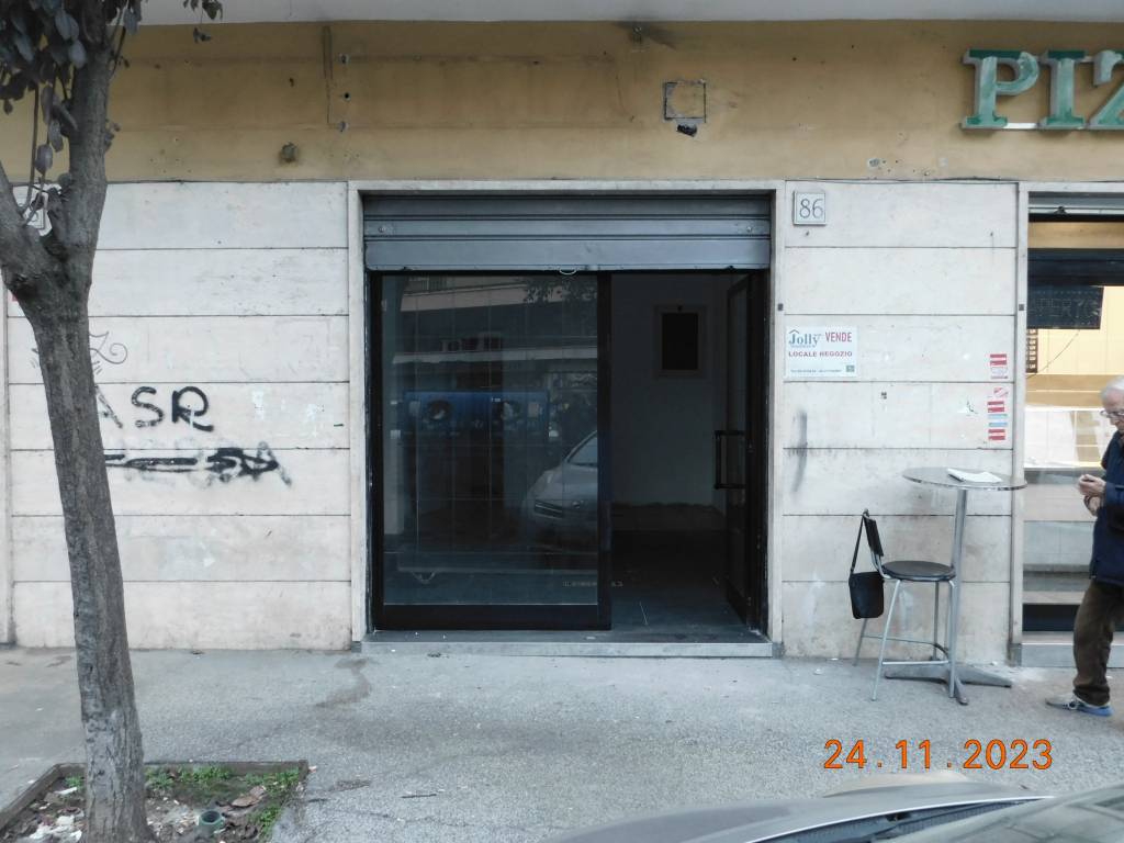negozio in vendita a Roma in zona Tiburtino