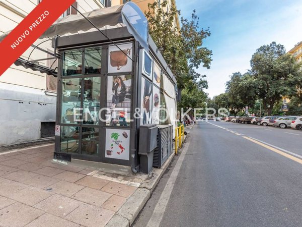 negozio in vendita a Roma in zona Portuense