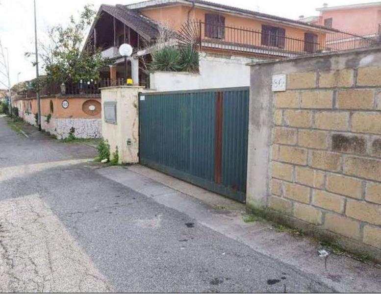 appartamento in vendita a Roma in zona Monte Migliore