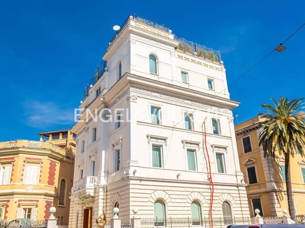 casa indipendente in vendita a Roma in zona Centro Storico