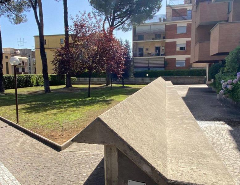 appartamento in vendita a Roma in zona Torre Maura