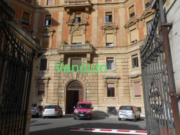 appartamento in vendita a Roma in zona Rione Prati