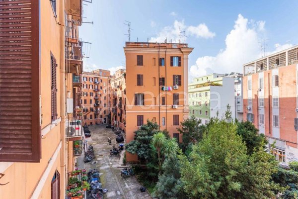 appartamento in vendita a Roma in zona Tiburtino