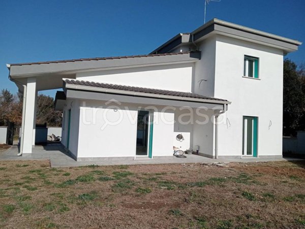casa indipendente in vendita a Roma in zona Valle Santa