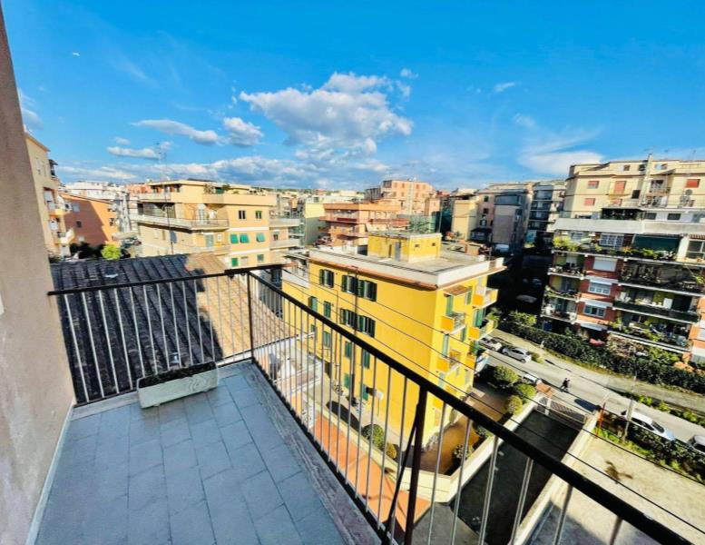 appartamento in vendita a Roma in zona Primavalle