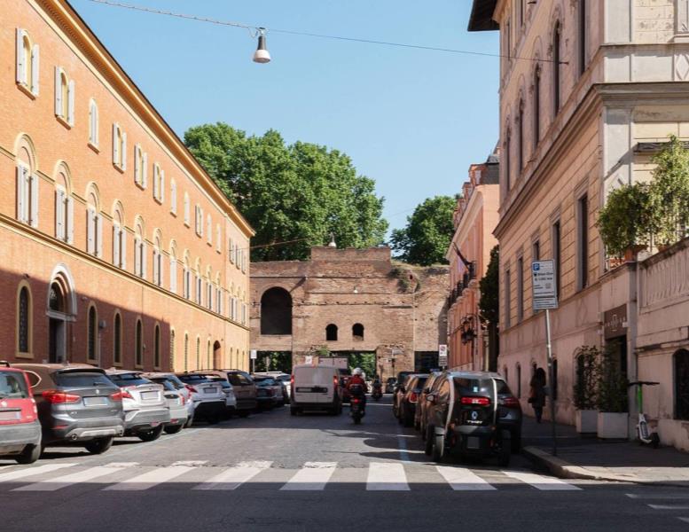 casa indipendente in vendita a Roma in zona Ludovisi/Sallustiano