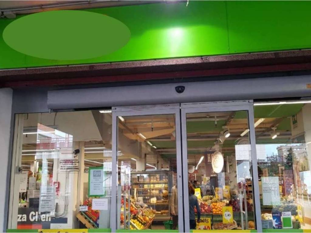 negozio in vendita a Roma in zona Monte Sacro/Talenti