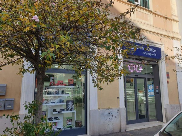 negozio in vendita a Roma