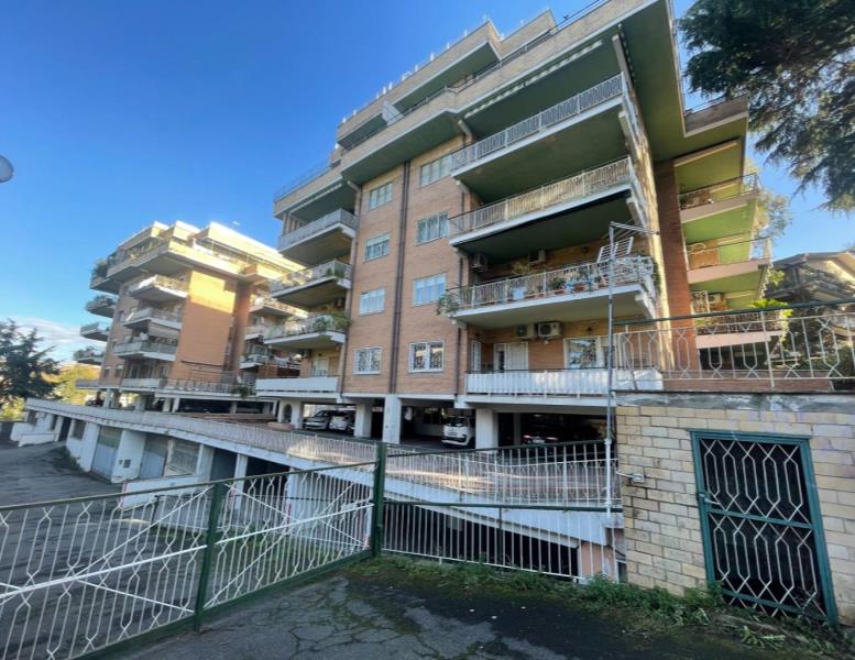 appartamento in vendita a Roma in zona Torrevecchia