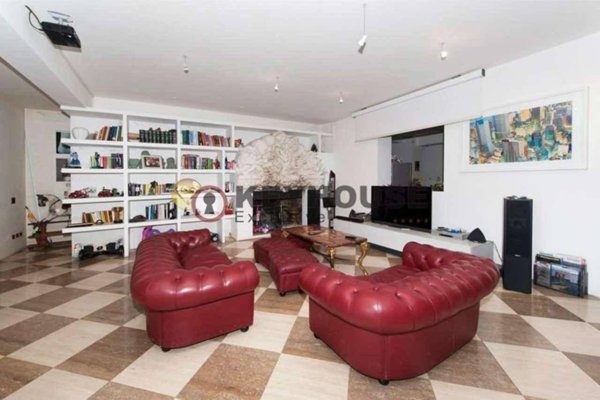 casa indipendente in vendita a Roma in zona Grottarossa