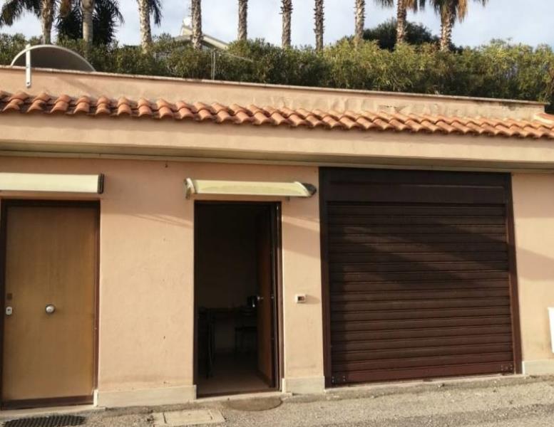 appartamento in vendita a Roma in zona Massimina/Casal Lumbroso