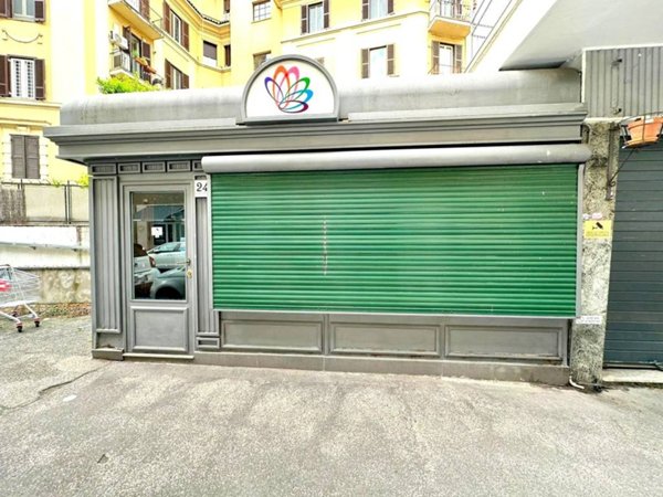 locale commerciale in vendita a Roma in zona Trieste