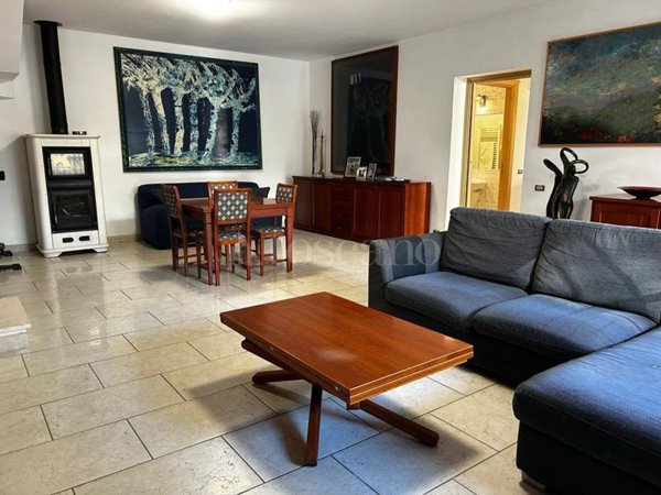 casa indipendente in vendita a Roma in zona Trigoria