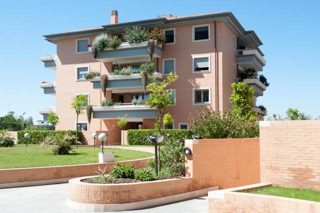 appartamento in vendita a Roma in zona Sette Bagni