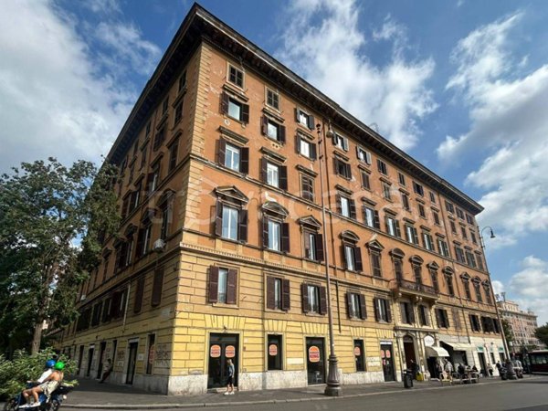 quadrivano in vendita a Roma in zona Rione Borgo