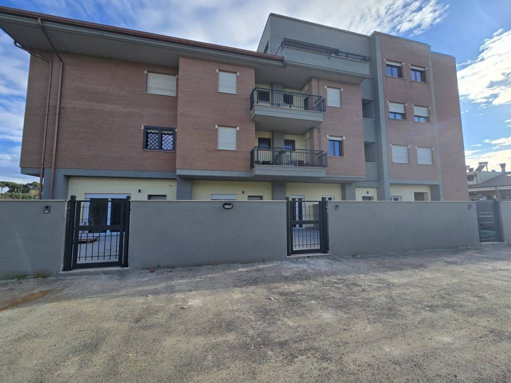 appartamento in vendita a Roma in zona Borghesiana