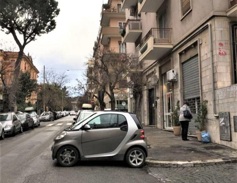 negozio in vendita a Roma in zona Trieste