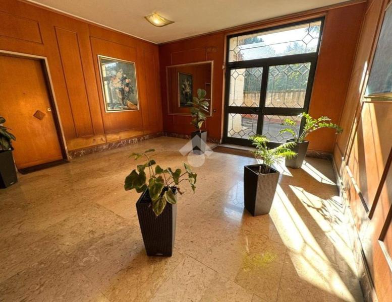 appartamento in vendita a Roma in zona Mostacciano