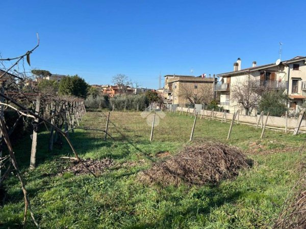 terreno agricolo in vendita a Roma in zona Casal Morena