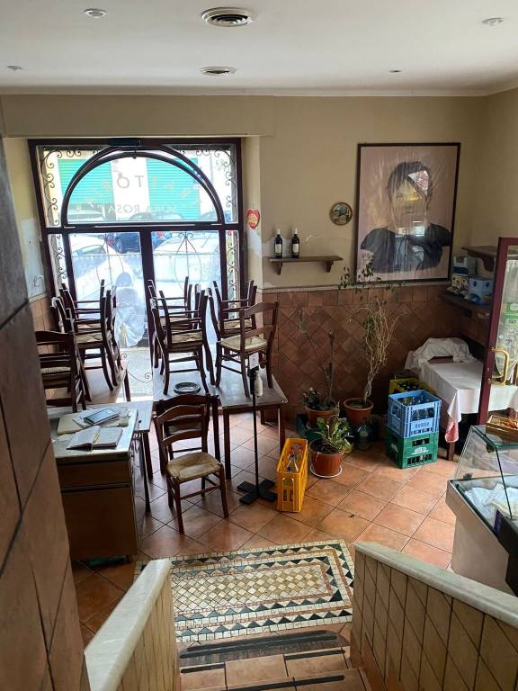 trivano in vendita a Roma in zona Appio Latino