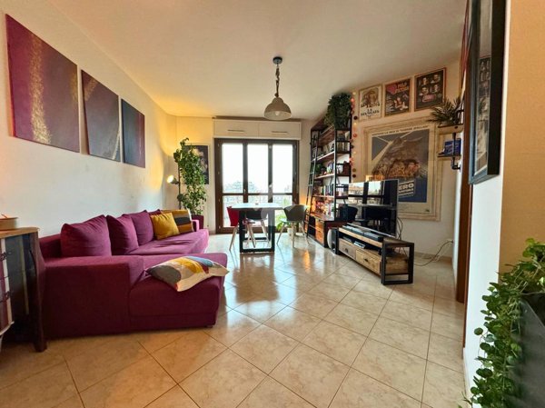 appartamento in vendita a Roma in zona Tor de' Cenci