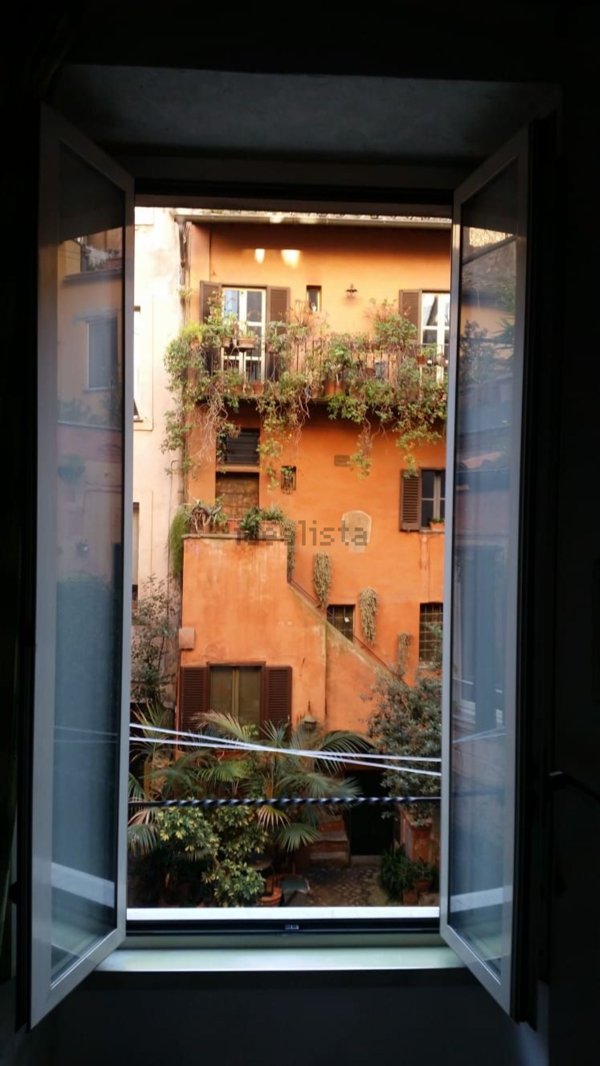 appartamento in vendita a Roma in zona Campo Marzio