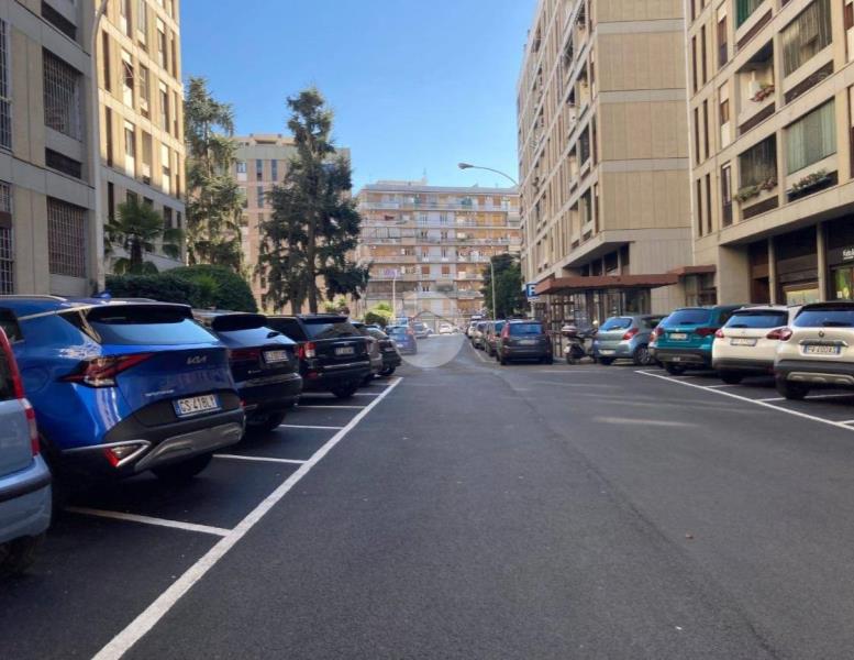 appartamento in vendita a Roma in zona Cinecittà