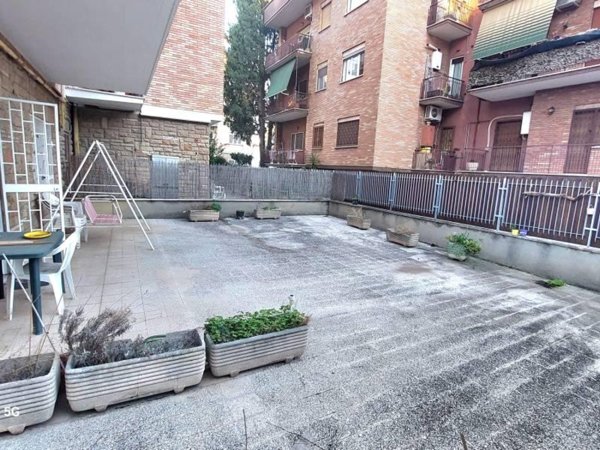 appartamento in vendita a Roma in zona La Pisana