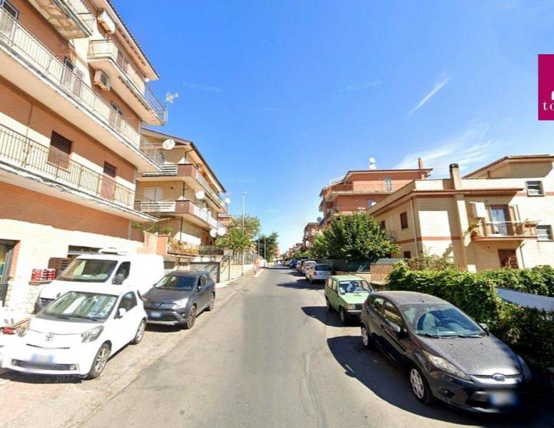 appartamento in vendita a Roma in zona Montespaccato