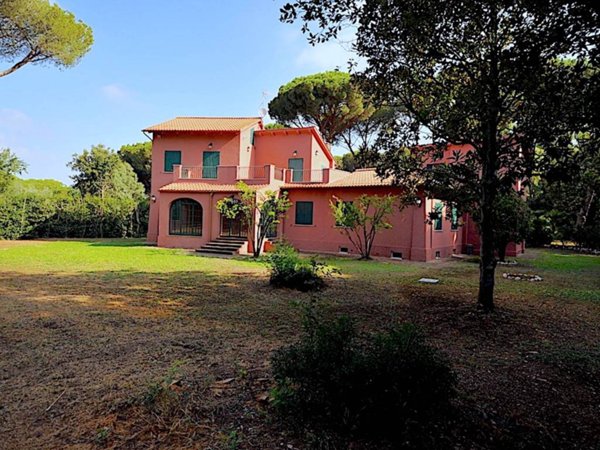 casa indipendente in vendita a Roma in zona Castel di Leva