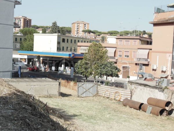 terreno agricolo in vendita a Roma in zona Colle del Sole
