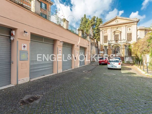 casa indipendente in vendita a Roma in zona Salario
