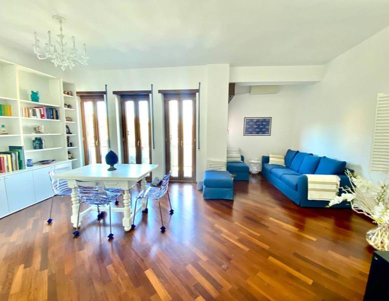appartamento in vendita a Roma in zona Ostia