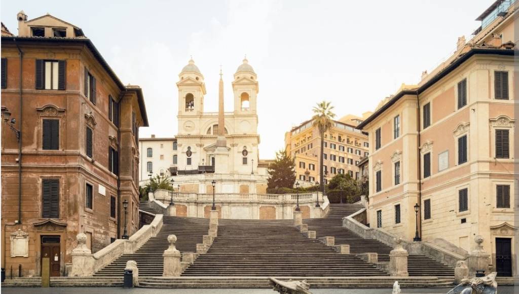 negozio in vendita a Roma in zona Trevi-Colonna